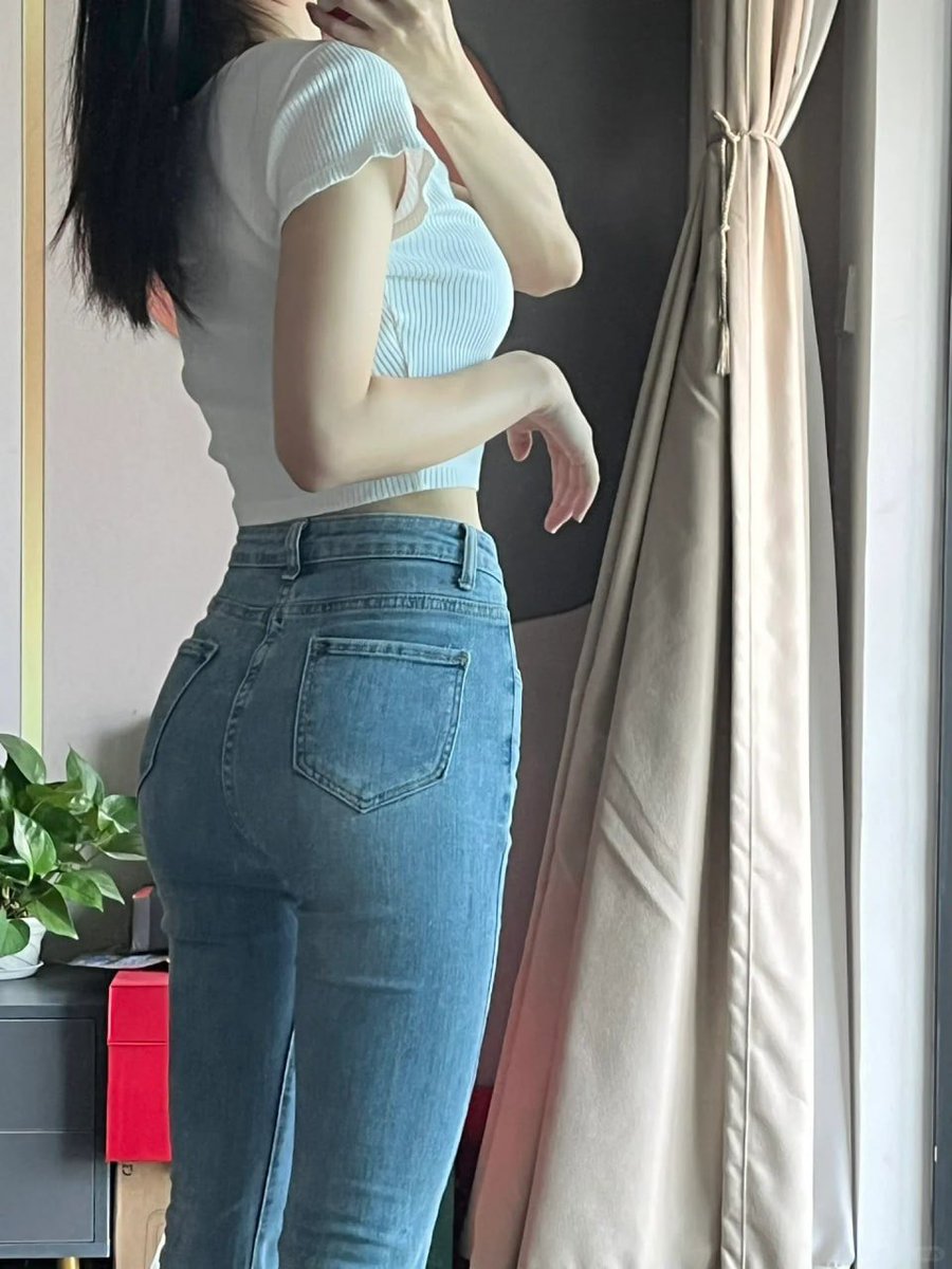 4mgie's tweet photo. 喜欢日本姑娘吗？#三亚约炮 https://t.co/Vy5id1CGUk