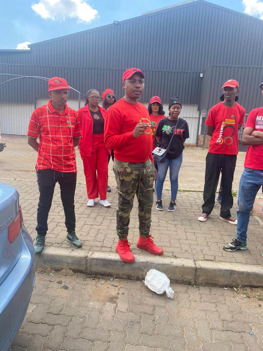 Phillip_Danie_'s tweet photo. BMW in Rosslyn finally agrees to pay the worker's outstanding leave days with immediate effect. 

Viva EFF labour Desk. https://t.co/ghW6OMRKfO