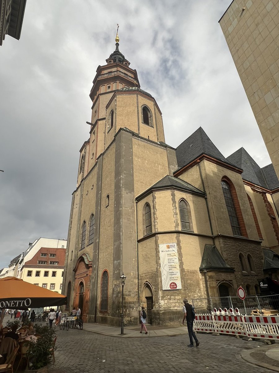 Die Grundlage dafür, dass wir morgen in der <a href="/StadtLeipzig/">Stadt Leipzig</a> überhaupt ein Dialogforum zu einer möglichen gesamtdeutschen #Olympiabewerbung durchführen können, wurde genau hier gelegt. 🙏🏻❤️