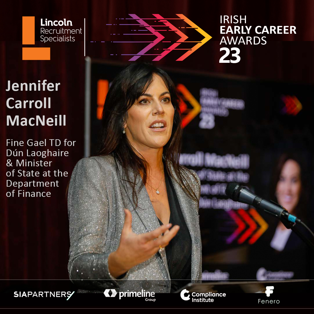 EarlyCareerAwds's tweet photo. "Keep your world open, do things that are a little sideways because that's more interesting and just work incredibly hard, all the time, the world is fantastic, it's full of innovation and you're at the forefront of that". Thank you for speaking last night @CarrollJennifer! https://t.co/xM4B4CvYqU