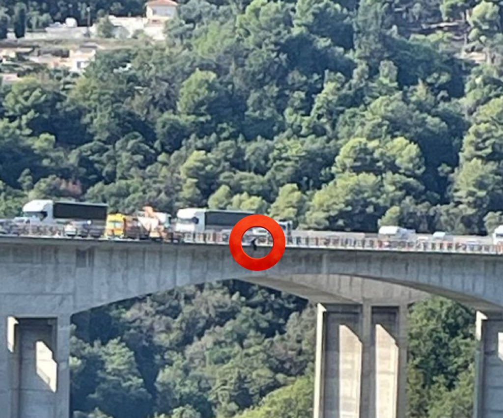 Bekanın floryanın suyuna ihtiyacı var