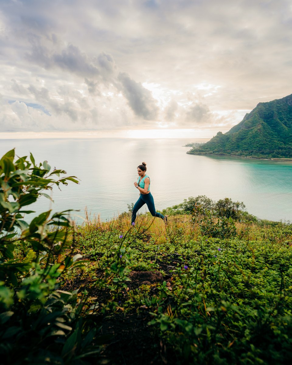 hamiltonwatch's tweet image. With the H-10 automatic movement, an 80-hour power reserve and Nivachron™ balance spring, the Khaki Field Expedition captures the rhythm of every adventure heartbeat: ms.spr.ly/60189mnXk

#hamiltonwatch #stepoutside #expedition #new #adventureawaits