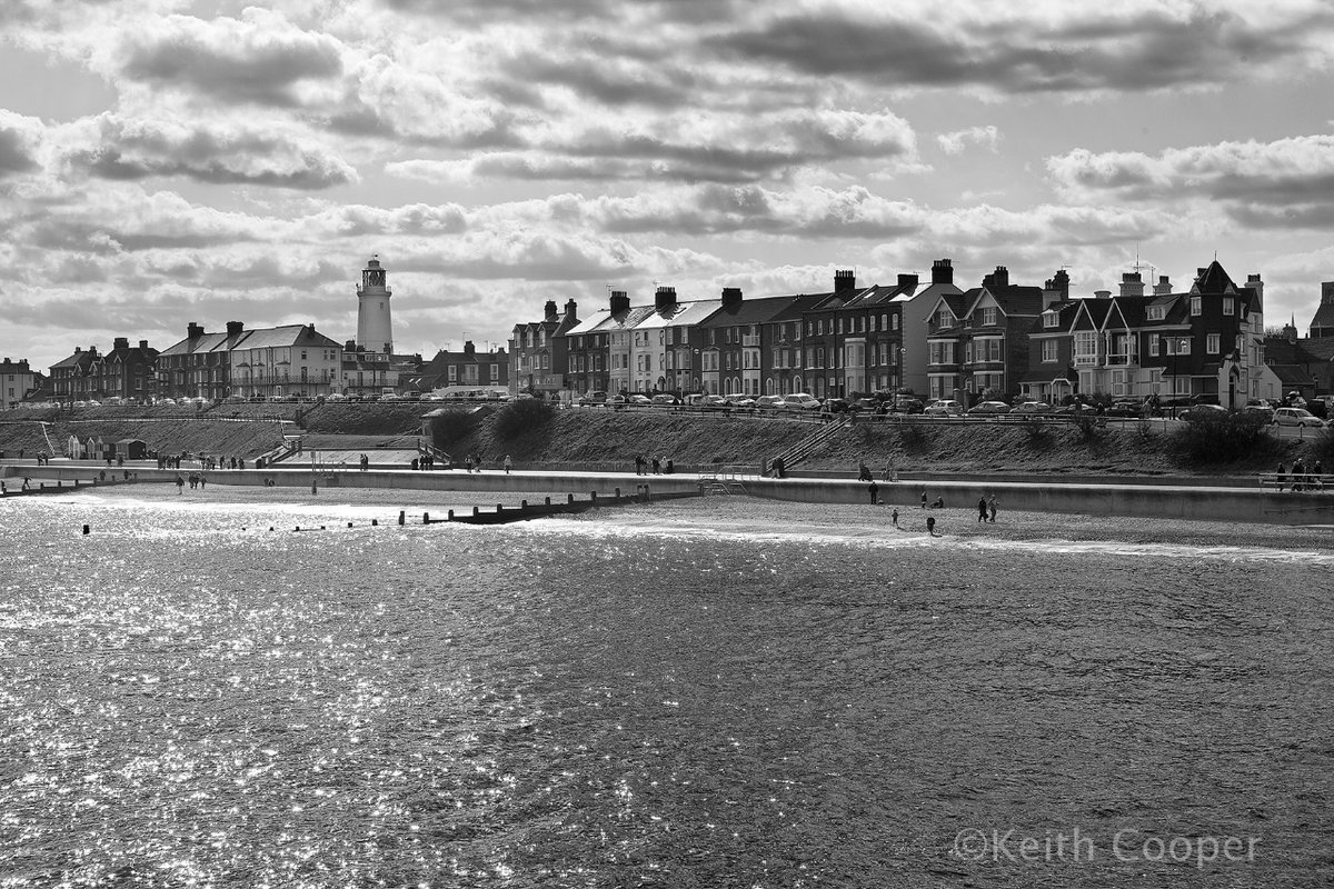 Northlight Images (@niprophoto) on Twitter photo #FridayFeeling#FeelGoodFriday #MyFavouritePhoto #GreatBritishSeaside
Southwold Lighthouse and Seafront Black and White
📸 <a href="/northlight99/">Keith Cooper</a> - fine art print & usage available on request #FridayFeeling#FeelGoodFriday #MyFavouritePhoto #GreatBritishSeaside
Southwold Lighthouse and Seafront Black and White
📸 <a href="/northlight99/">Keith Cooper</a> - fine art print & usage available on request