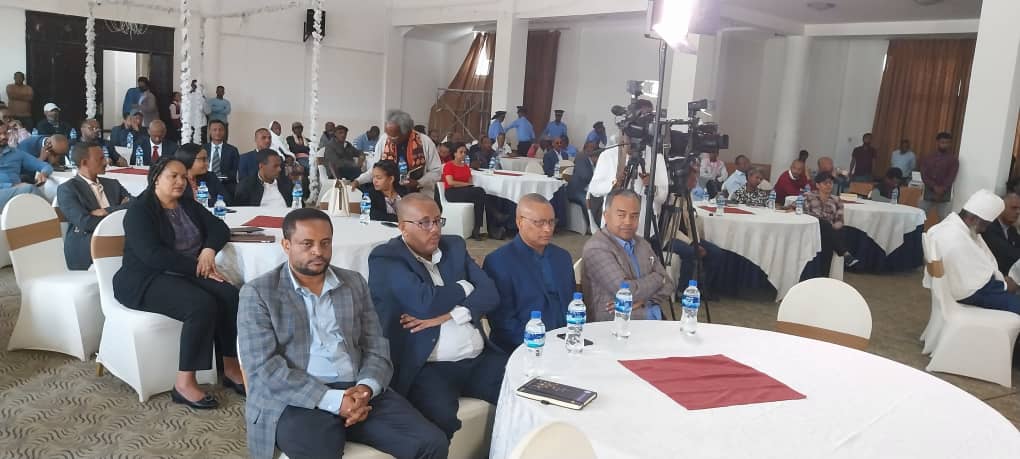 ProfKindeya's tweet photo. ምጅማር ዕላዊ ወፍሪ መንንት ኣብ መቐለ! ተሓጋጊዝን ንሕወ፤ ሓዊና ንገስግስ!! ህዝብና ካብ ሰላሕታዊ ፅንተት ነድሕን። ኹልና ንሕበር።
"ፀገምና ፈቲሕና  ከምብሓድሽ ክንጥጥዕ በቢ ዝተዋፈርናሉ ዓውዲ ንበርትዕ! ... ነቲ ገጢሙና ዘሎ ናይ መንነት ሓደጋ  ንምድሓን ዝምጥን  ስራሕቲ ክንሰርሕ አለና። ....ሰለዚ ፀገም ህዝብና ንምድሓን ኢደይ ኢድኻ ኢልካ ምርብራብ የድሊ።" @reda_getachew
 #Tigray