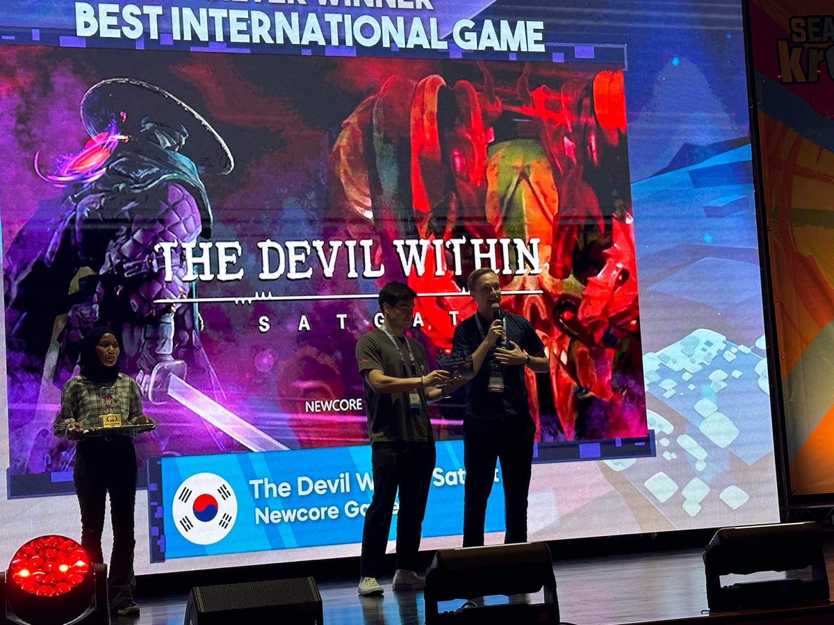 🏆 From the Global Top Round Workshop in Bangkok 2019 to the #SEAGameAwards stage in 2023! 🌟 We couldn't be prouder of our friends, <a href="/AeonSparx/">AeonSparx</a> , for winning the Rising Star award and Fairplay for Best Game #Design. 🎮✨ Keep shining bright, you're an inspiration to us all! 🌟🙌