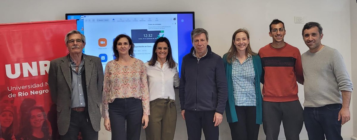 CorredorBiocRN's tweet photo. Pymes de toda la provincia se capacitaron en comercio exterior https://t.co/xhdc7qlwy4 https://t.co/xXV5ePWVdR
