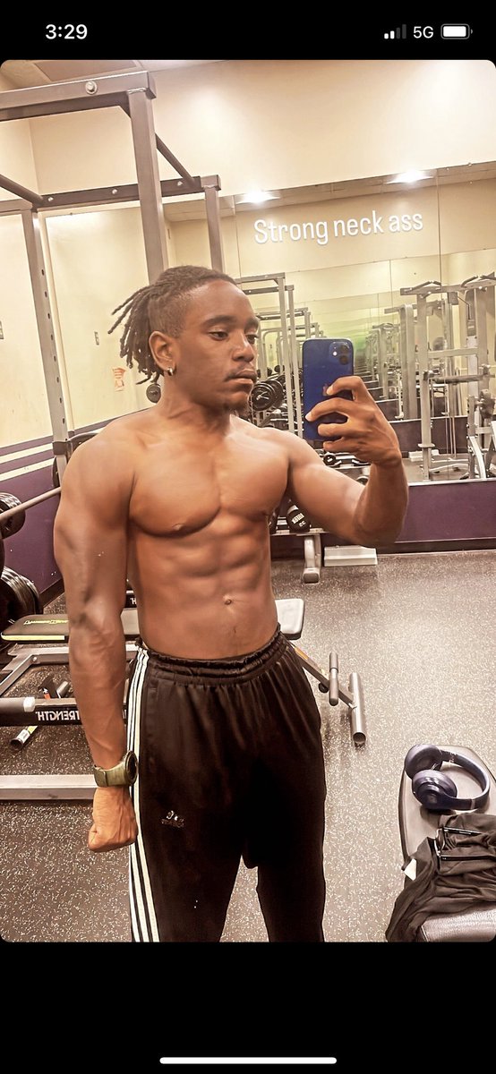 YoungEliBeats's tweet photo. Still much work to do https://t.co/VeWOf2Zsnm