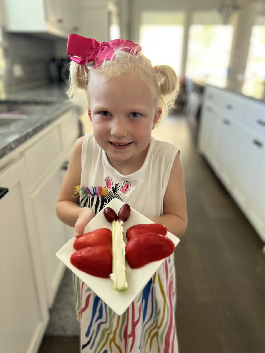 Stacie Breckley tweet media