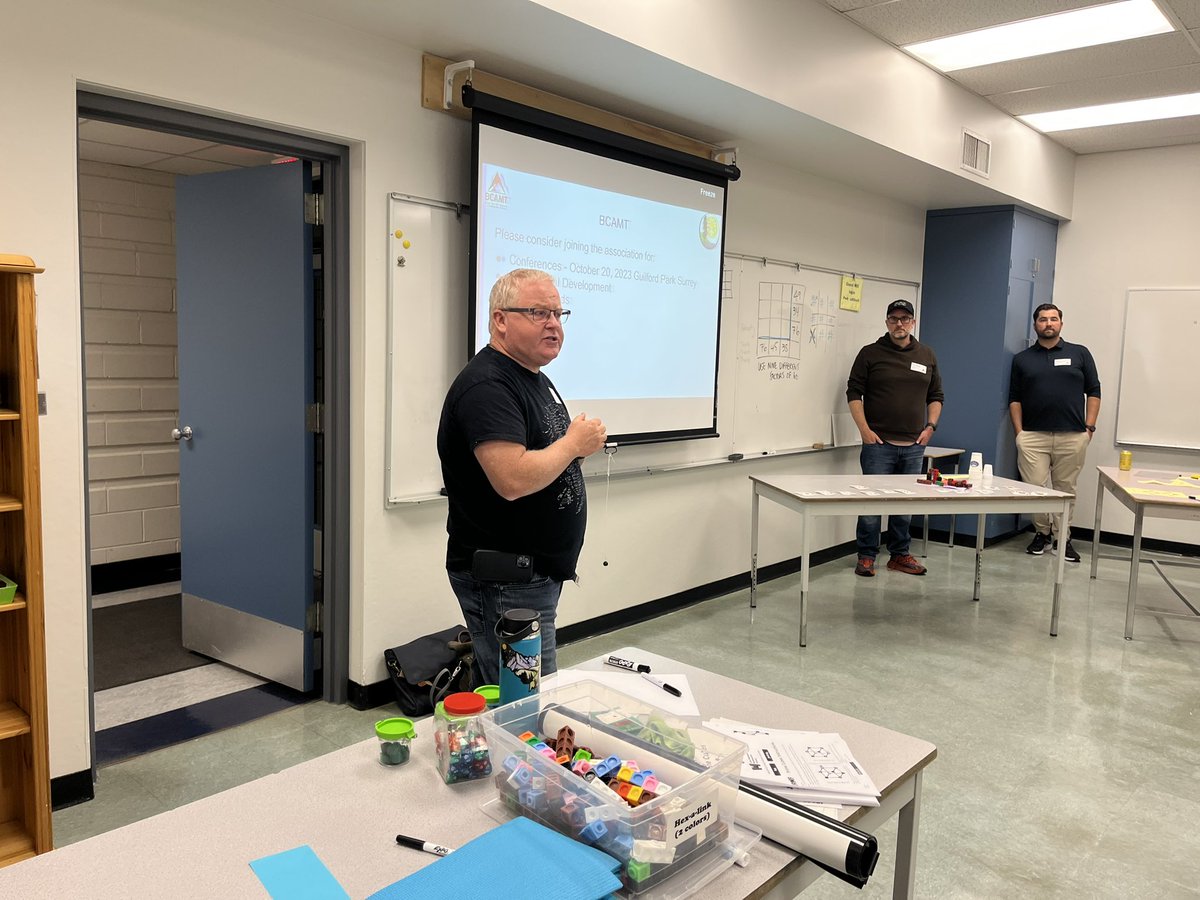 rvdemerchant's tweet image. Had a great time at the @BCAMT #mathcircle last night in @SD69Qualicum   Some teachers hard at work building skyscrapers and problem solving.