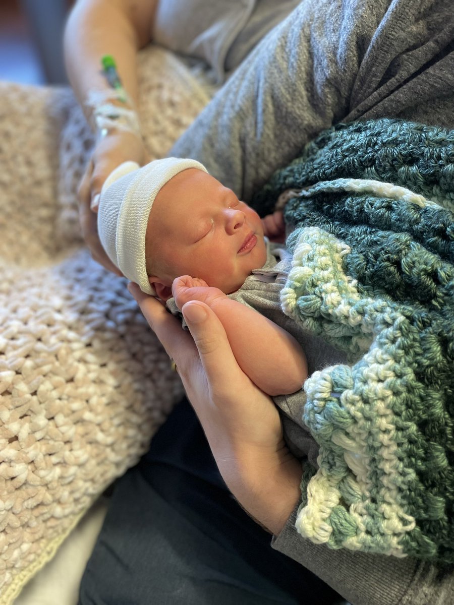tjahns2's tweet photo. Girl dad https://t.co/dJrLtv35pL
