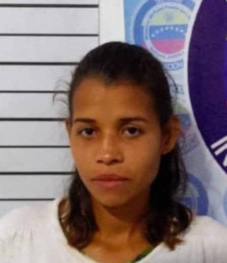 InforTvenezuela's tweet photo. Leudys de los Angeles de 24 años,fue detenida en Área de emergencia pediátrica del Hospital Dr. Manuel Nuñez Tovar por delitos en la LOPNNA en Maturín,edo Monagas.
Su hija de 10 meses presentaba desnutrición,severas quemaduras de segundo grado.
La infante murió tras larga agonía. https://t.co/josdJN9uCq