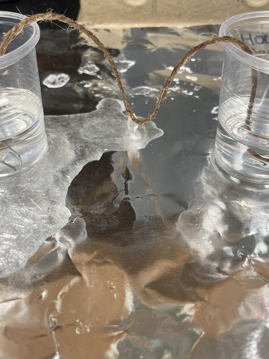 lang_science's tweet photo. What is weathering, erosion and Deposition? Ask us we know! https://t.co/T6s8g43zUz