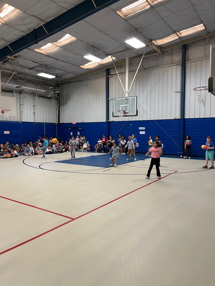 Needville Middle School tweet media