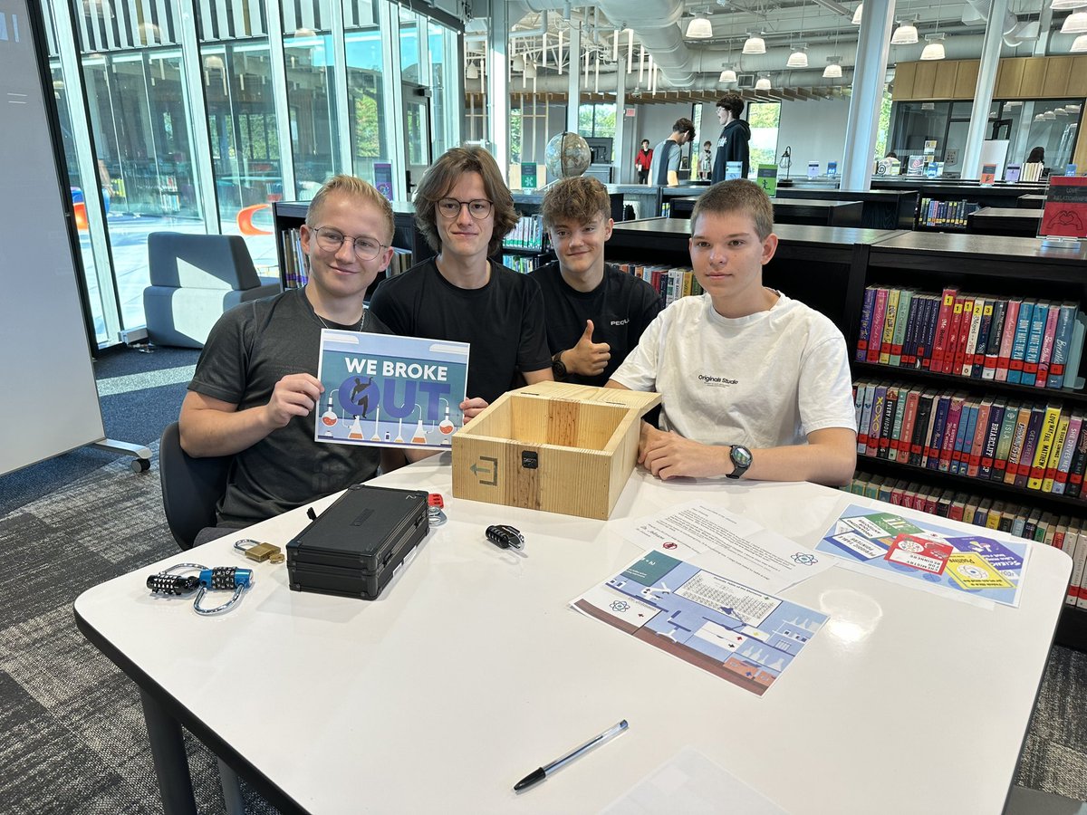 LSHS Library tweet media