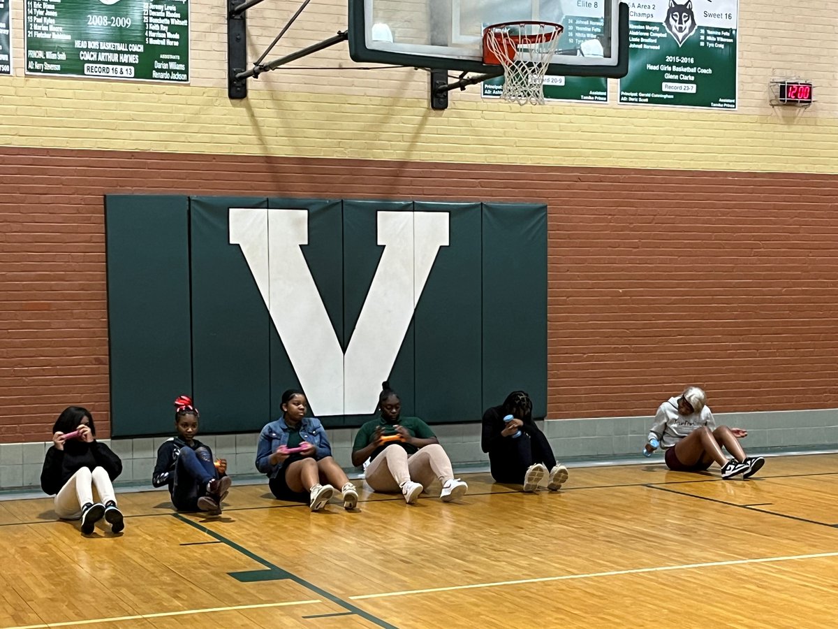 vigorhighschool's tweet photo. Building a new mindset of Exercise and Health. Students at Vigor High School understand the importance of developing and maintaining a healthy lifestyle.
#WatchemWork #VigorUniversity https://t.co/Lgroj4MLvZ