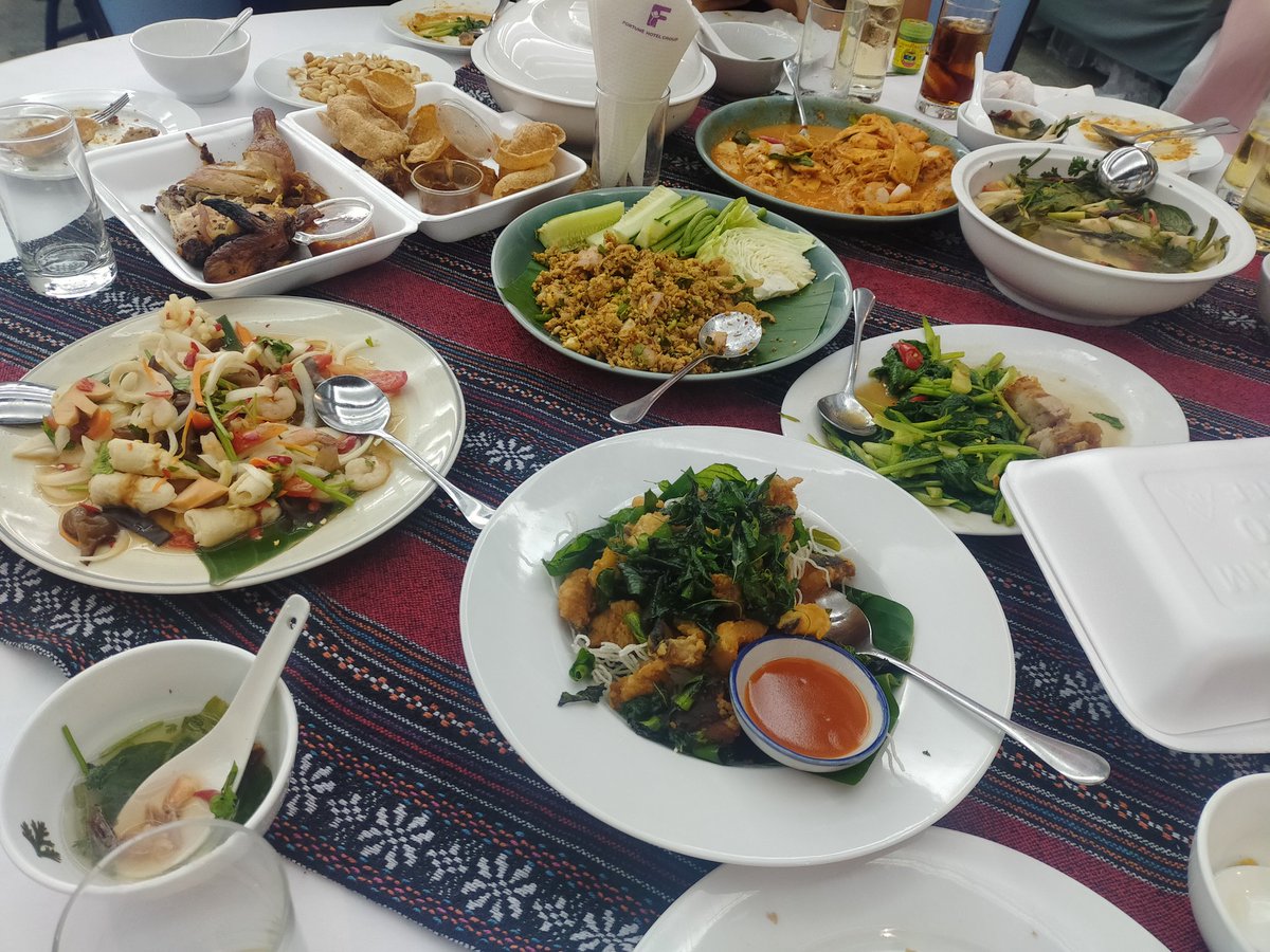 tde_body's tweet photo. Another Thai work function food aftermath. Only one of about 10 or 12 tables. The amount of food consumed in the last 2 hours were insane....and still so much left.
Think I'm go and reside in a food coma for awhile.😴😴😴😴😴 https://t.co/u2Q9ZzPixV