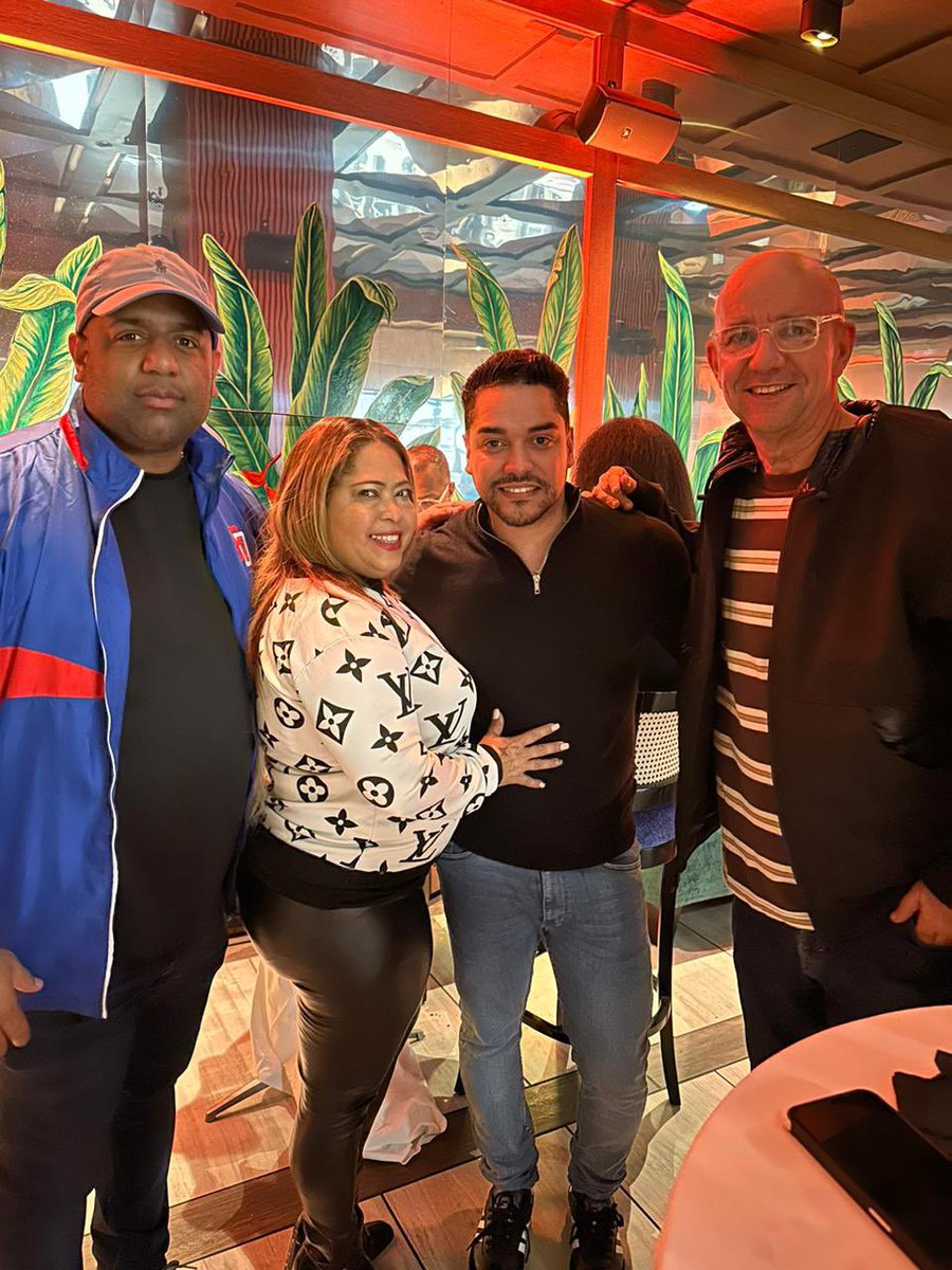SaulAcv2's tweet photo. Jose canalda, Jorge Lewis, Fior Rodriguez https://t.co/rrOMkjMFyS