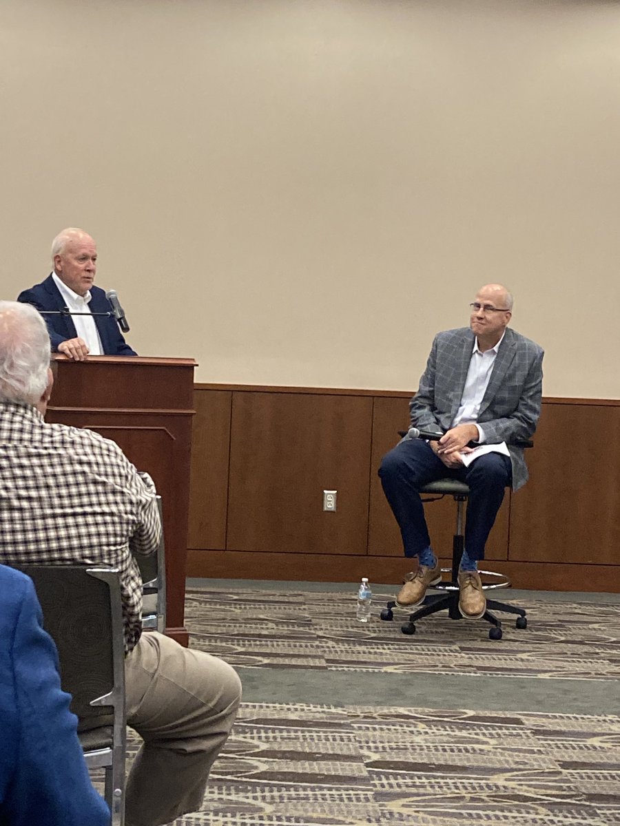 ClevelandDist7's tweet image. WCS Superintendent Jason Golden speaking at ⁦@williamson_inc⁩ Policy Talks, Columbia State ⁦@WCSedu⁩