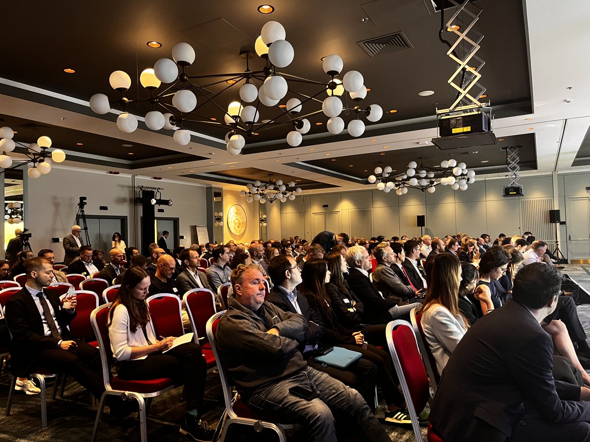 REDI4HEAT's tweet image. 🔅Yesterday ended the 2-days EHPA #hpforum!
An event dedicated to widening horizons which brought together thought leaders, policymakers, industry giants, and influential stakeholders. ✨
@REDI4HEAT was there as well, to provide info on its 1 year of life and its next steps!