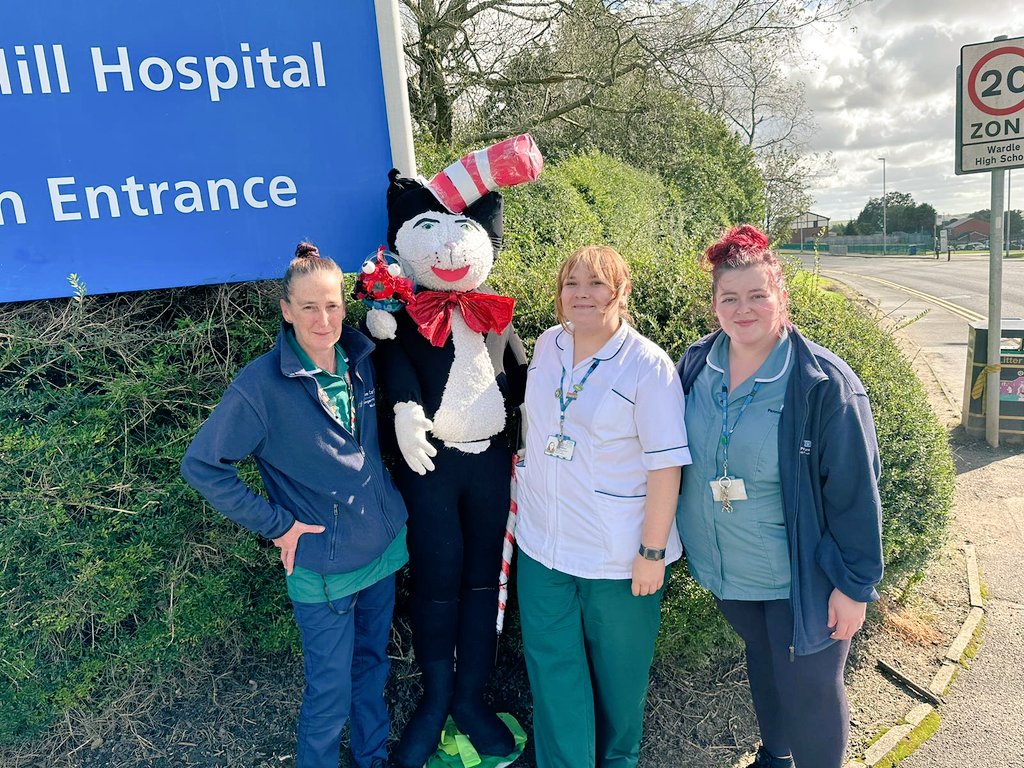 LaurenCol2412 tweet media