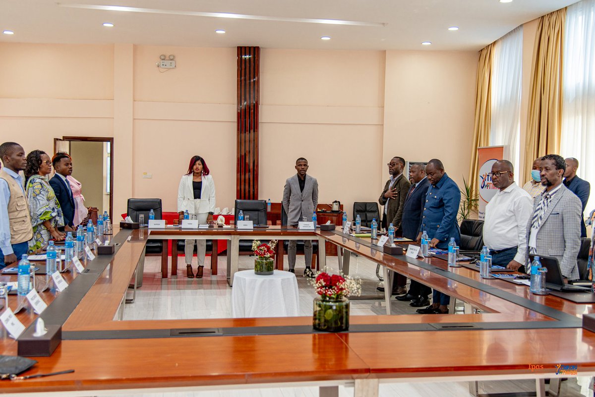NguluPatricia7's tweet photo. En marge de la célébration de la #JMDA, @IpasRDC s'est engagé à appuyer la vulgarisation du #ProtocoledeMaputo au travers des discussions sérieuses sur les conséquences de la contradiction entre les lois internes et les traités aux quels le pays a adhéré. https://t.co/884fFaoJxT