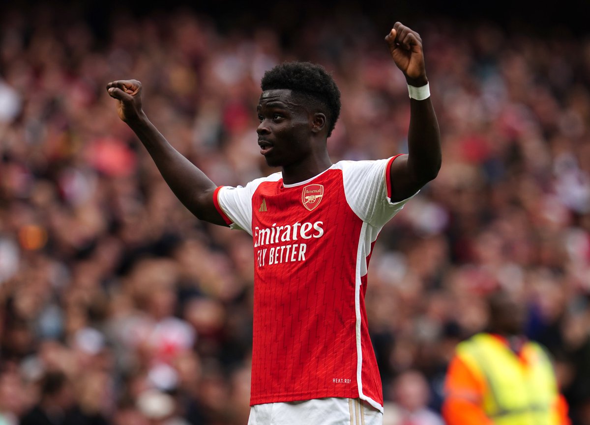 FPLGOAT7's tweet photo. All the press conferences and injury news ✅🚨

⚪️ Tosin and Adama traore ruled out for GW7, Tete will be assessed

⭕️ Saka, Martinelli, Rice hasn't trained till Friday morning, there's still another session later today. Saliba has a knock too and will be assessed

⚫️ Wilson and Botman will be given every chance to be fit and will make a late check for GW7. Barnes out for 3 months, Isak will have a late check too

🔴 Trent Alexander-Arnold has trained normally and is available

🍒 Late call on Solanke to be made, he will try and train today

🔵 Chilwell's injury will be assessed further but it's "not good news, it's very sad". Reece James could be back next week. Chukwuemeka and madueke could be included in the squad

🔴 Lisandro Martinez is ruled out for "extended period", Reguilon is out for GW7, malacia and Shaw out as well

⚪️ Son and Maddison both trained today and will be assessed, Brennan Johnson is out 

🤍 Ross Barkley has trained but won't play in GW7

👕 Bernardo, stones, KDB remain out, Rodri is suspended

🕊 Ferguson is available

⚒ Everyone is available for west ham apart from Cresswell

🦅 Dean Henderson needs a scan on the thigh "it doesn't look good news". Edouard is out, Olise too

🟡 No injuries for Wolves, Tommy Doyle won't be able to vs his parent club cz he's on loan at Wolves