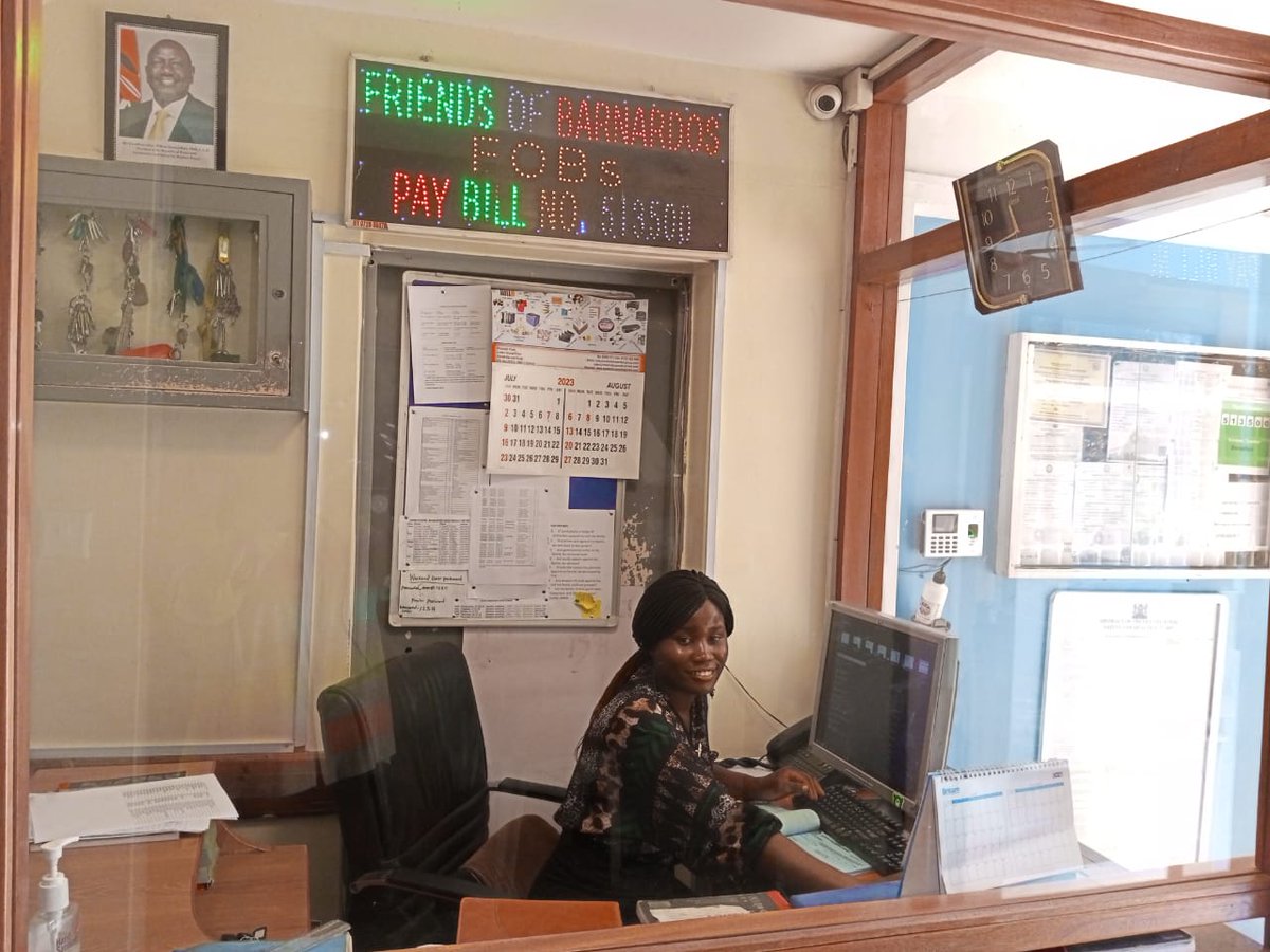 KenChildrenHome's tweet photo. Say hello and happy Friday to our assistant receptionist Madam Winnie 🫶
#charity #kenyachildrenshomes #fridayvibes #friendlyface #dreamteam https://t.co/oV1R4m8IgG