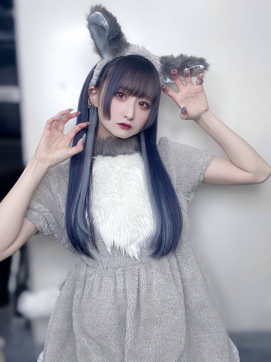 _M_kanzzzzzakki's tweet photo. 懐古厨ってわけじゃないけど1年前の神咲、個人的に髪色含めとてもすきだなぁ🐺

⚜️ https://t.co/3QegLrU1L3