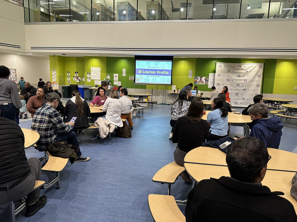 BethCgps's tweet photo. New Leb’s first #FamilyFriday was a huge success! Thank to the more than 90 families who showed up! @NewLebAP @MJDAmico_GPS @NewLebPTA #goBobcats https://t.co/CIml6RrYV7
