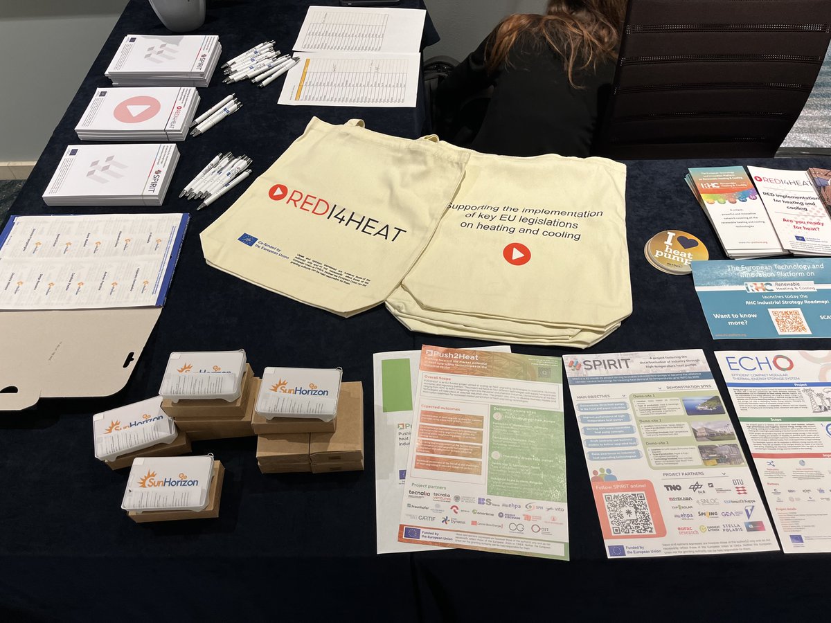 REDI4HEAT's tweet image. 🔅Yesterday ended the 2-days EHPA #hpforum!
An event dedicated to widening horizons which brought together thought leaders, policymakers, industry giants, and influential stakeholders. ✨
@REDI4HEAT was there as well, to provide info on its 1 year of life and its next steps!