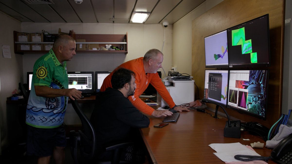 101 East tweet media