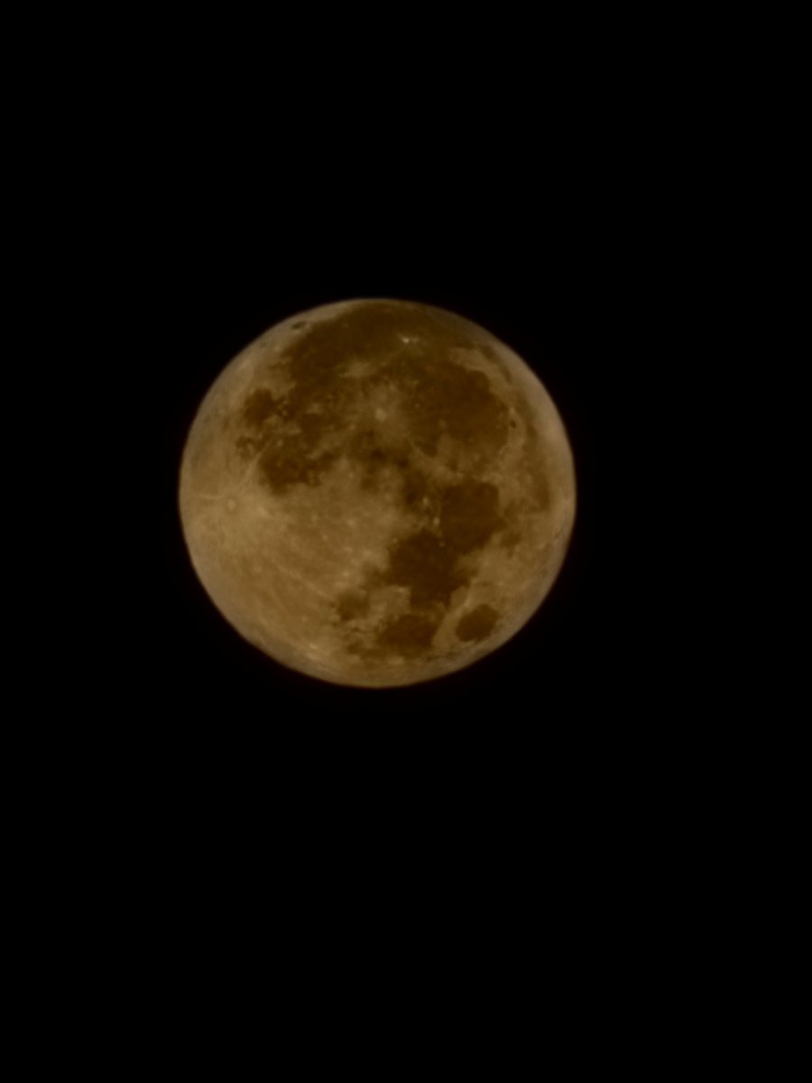 Jayce_Mtz's tweet photo. Im the Daughter of the Harvest Moon
29 🥳🥳🥳 
#HarvestMoon #moonlight https://t.co/wt97YcbW3A