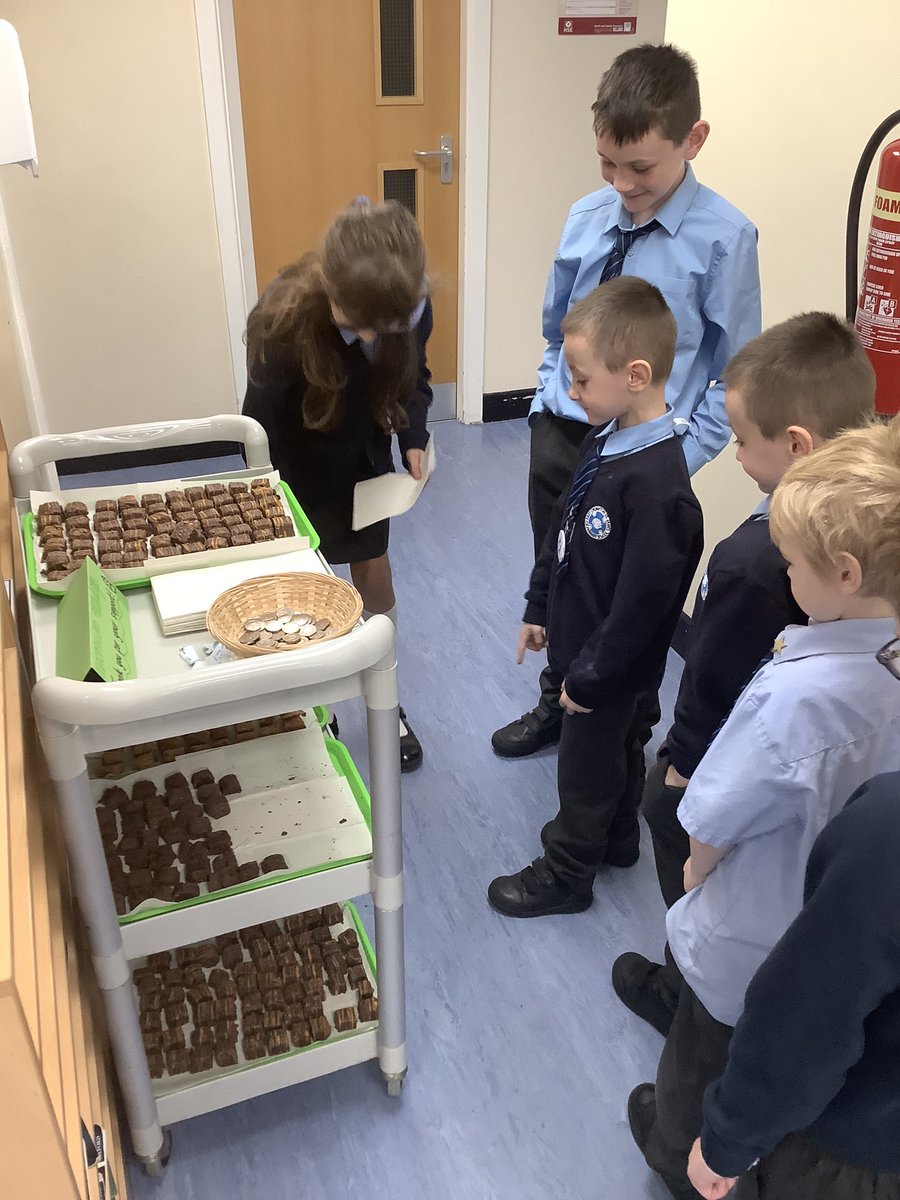 dove_shell_fed's tweet photo. Thank you to our parents/Carers for the generous donations to our Macmillan cake and biscuit sale this morning. We raised a total of £157 across the federation. #MacmillanCoffeeMorning #macmillancancersupport #worldsbiggestcoffeemorning #macmillan #cancerresearchuk https://t.co/gs9UEVePM5