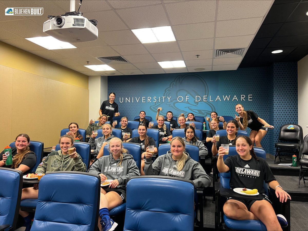 Starting off Friday by celebrating National Coffee Day! ☕️