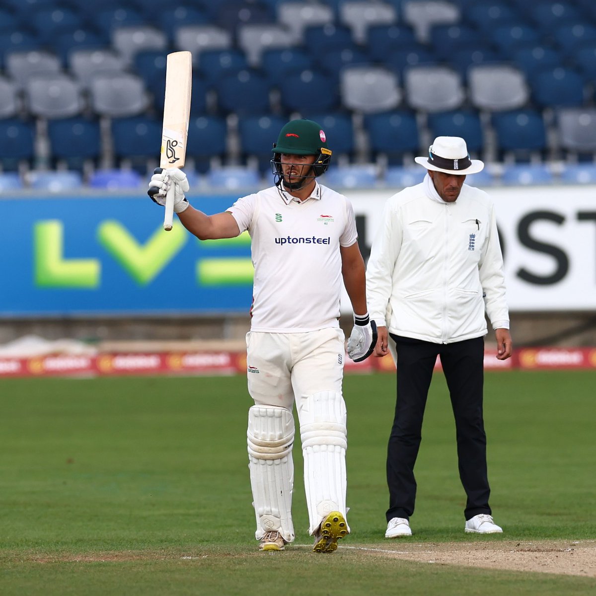 5⃣8⃣ Runs
6⃣ Fours
2⃣ Sixes

A valiant effort and a 𝐜𝐚𝐫𝐞𝐞𝐫-𝐛𝐞𝐬𝐭 for Davo. 🥇