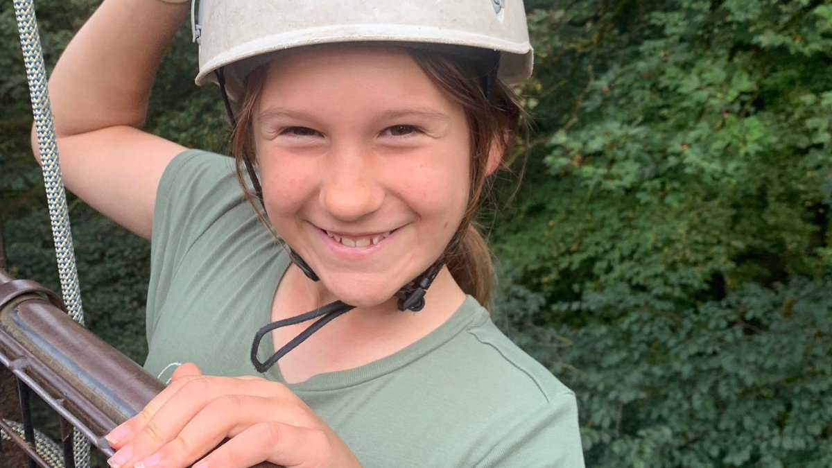 KingsHawford's tweet photo. This week Year 5 pupils have enjoyed a residential trip at Dukes Barn. Their action packed adventure has seen them completing night walks, stream scrambling, caving, weaselling, abseiling &amp; tackling the low ropes / climbing.

We look forward to welcoming Year 5 back to school. https://t.co/0HgruyXRMT