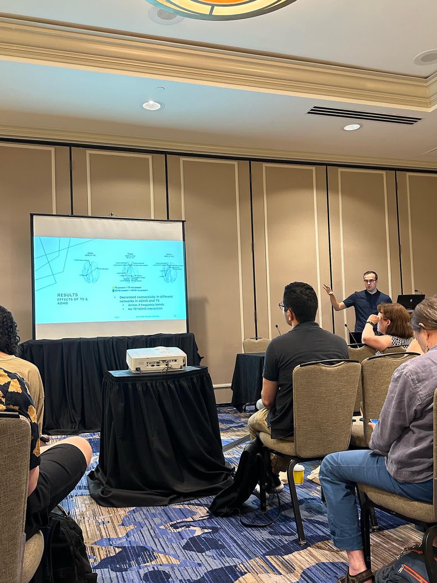 SimonMBeaulieu's tweet photo. Busy day yesterday at #2023spr, talking about functional connectivity in Tourette syndrome and ADHD, as well as neural response to emotional pictures in mother-daughter dyads! https://t.co/Ed8z9tZvxk