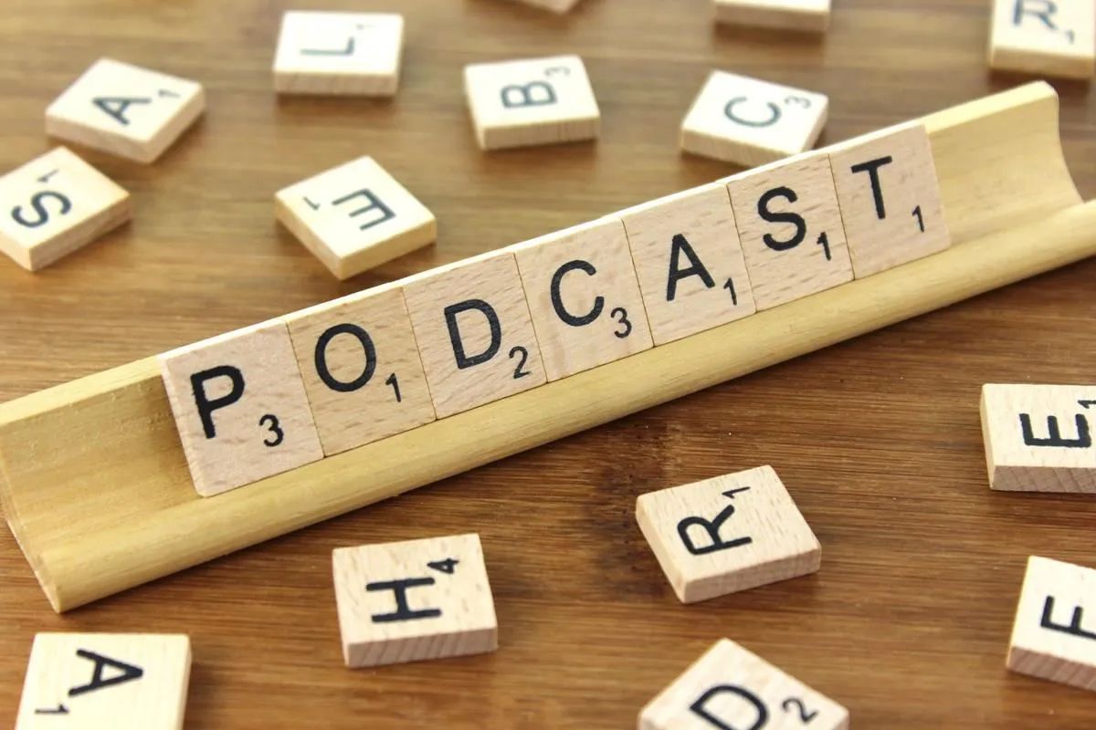 andypoulton's tweet photo. Videos are great, but they're no good for your business if they can't be found. Learn about how to properly optimise your videos so that they are easier to find. https://t.co/M8iGPK5579  #Podcast #AskAndyP #ListenAndLearn https://t.co/6x2940fQWH