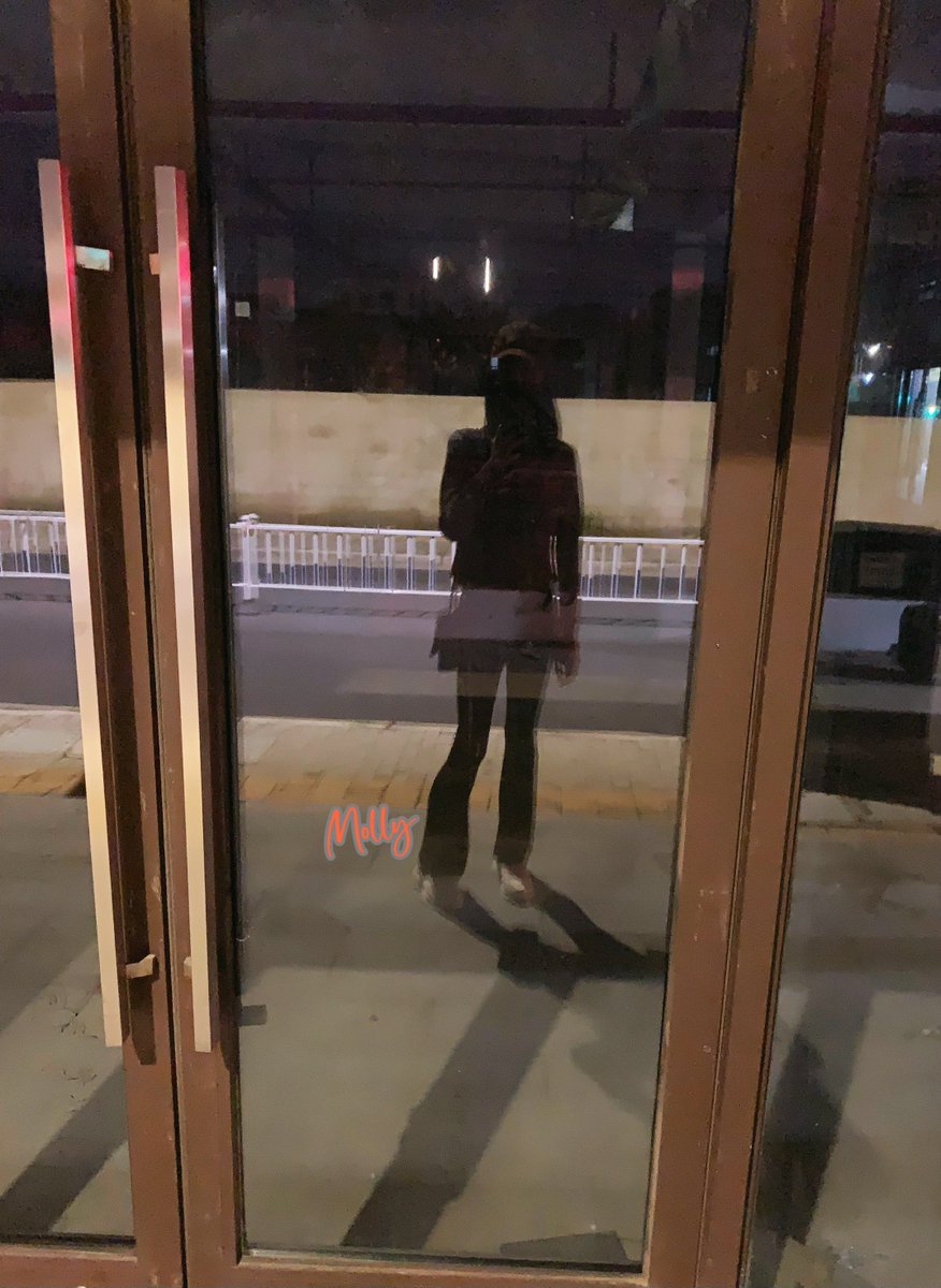 cd_jingjing's tweet photo. 瞎逛逛，瞎拍拍，随便看~
#变态 #人妖 #伪娘 #女装娘 #男の娘 #雌堕 #母畜 #CrossDresser #shemale #femboy #ladyboy #cd #sissy #tranny #asianfemboy #trap https://t.co/FxMH8JUgop