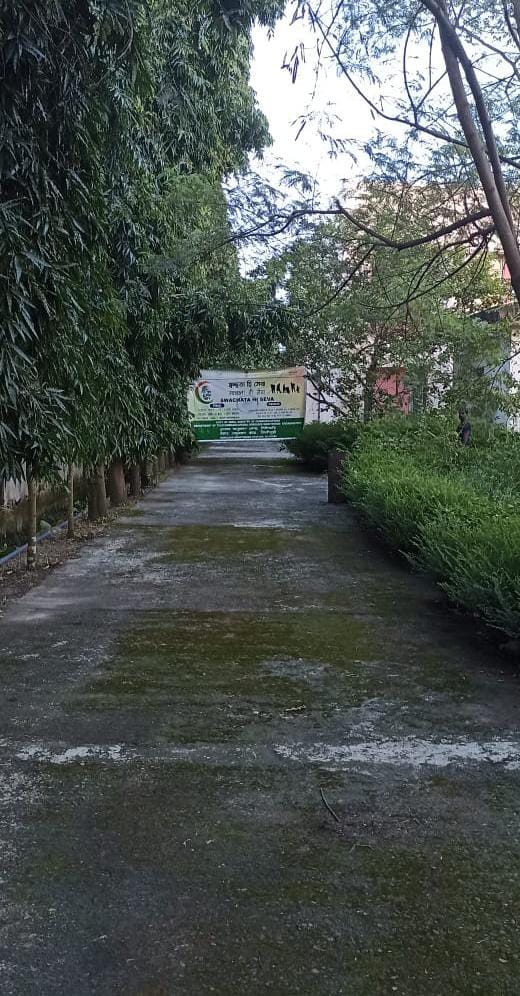 DotWmo's tweet photo. As part of #SwachhataHiSeva &amp;  #SHS2023 WMO Siliguri conducting cleanliness drive !! https://t.co/8fxyMPB9V7