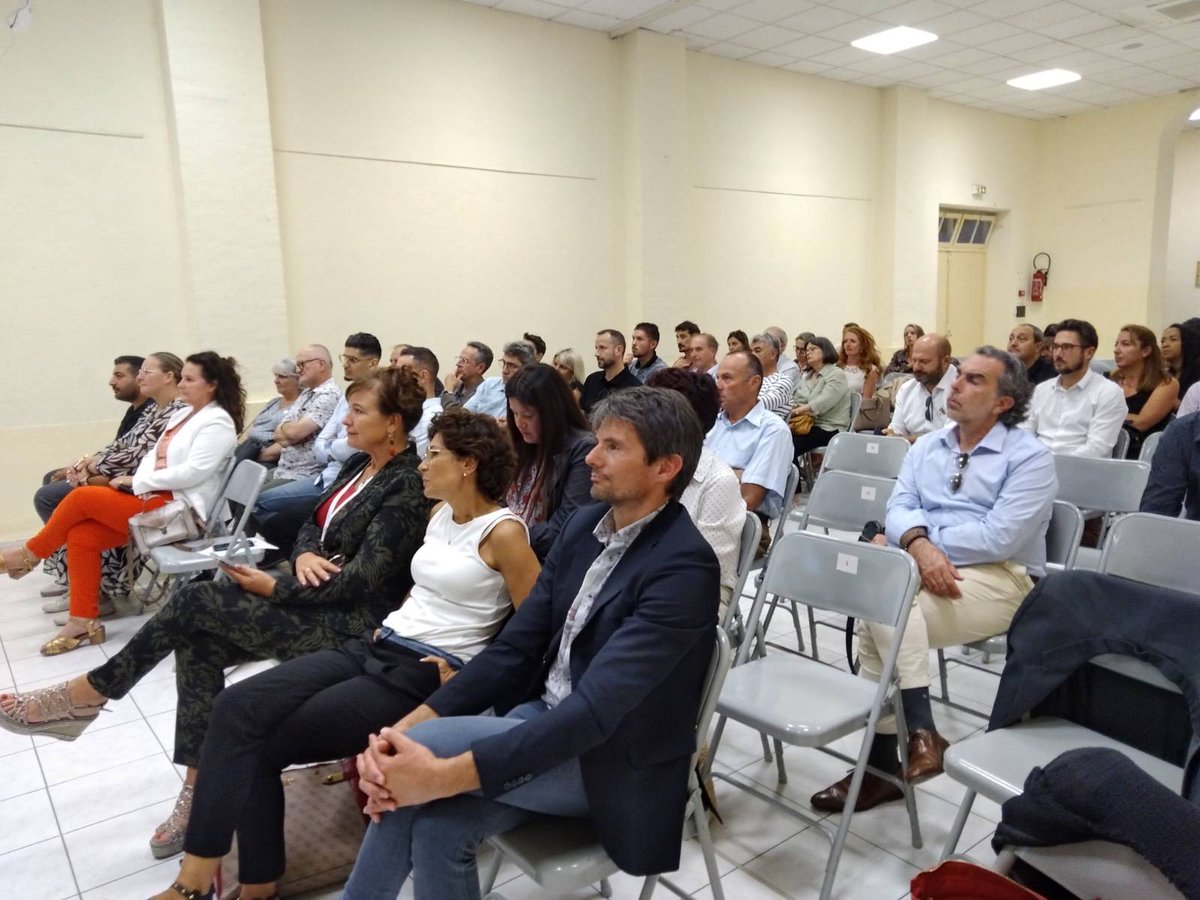 NauPhilippe's tweet image. 🙏au #CLED &amp;amp; @MarquiePhilippe pour leur invitation hier soir aux #arcssurargens afin de rencontrer les adhérents. 
 ✅ Information sur la prestation de conseil en Ressources Humaines (PCRH)
✅ Echanges avec les entrepreneurs 
👏pour l&apos;organisation #tousmobilisés