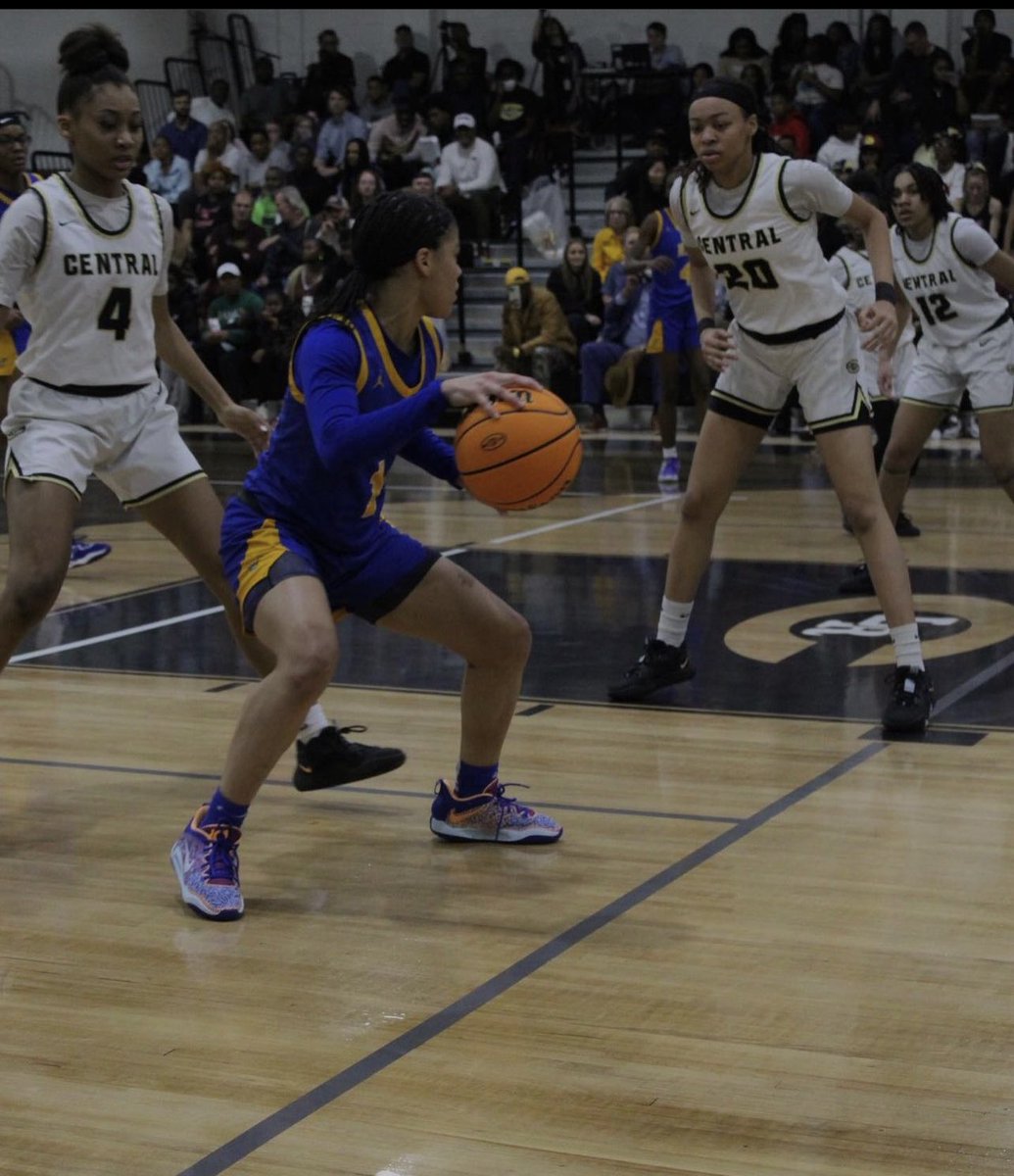 Thank you for the offer <a href="/GulfCoastWBB/">Gulf Coast State Women's Basketball</a> 🙏🏻💛💙