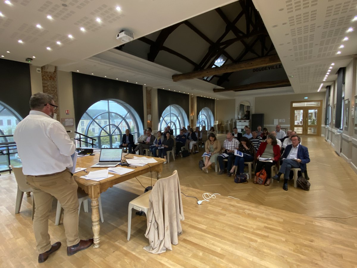 aurh_officiel's tweet image. Synthèse des ateliers pour le Projet d&apos;Aménagement Stratégique du PETR Plateau de Caux Maritime

Une matinée à Doudeville pour poursuivre la construction du PAS débutée en mai : armature urbaine, #démographie , #logement , #foncier #ZAN, #DevEco

➕aurh.fr/projets-et-act…