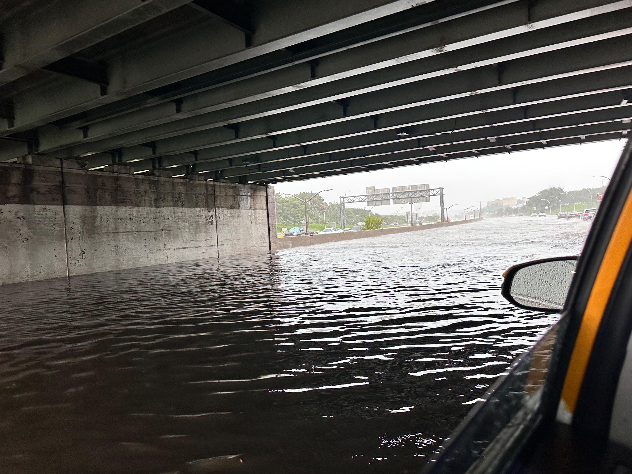 Flooding on the Grand Central Parkway