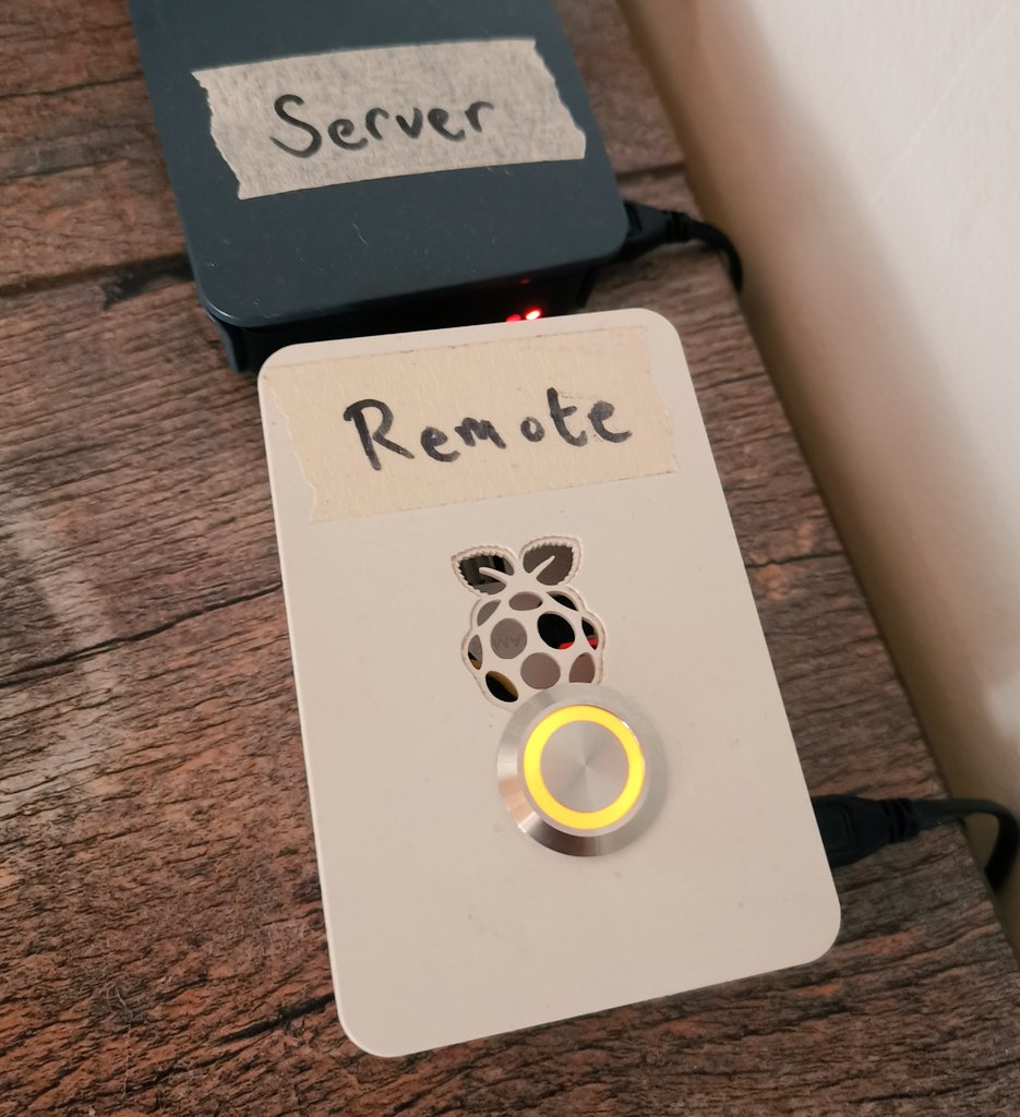 gotling's tweet photo. From development to first prototype of gong button
https://t.co/l8vlIb5ayU
#meditation #diy #RaspberryPi @balena_io https://t.co/gMdtXNBYHF