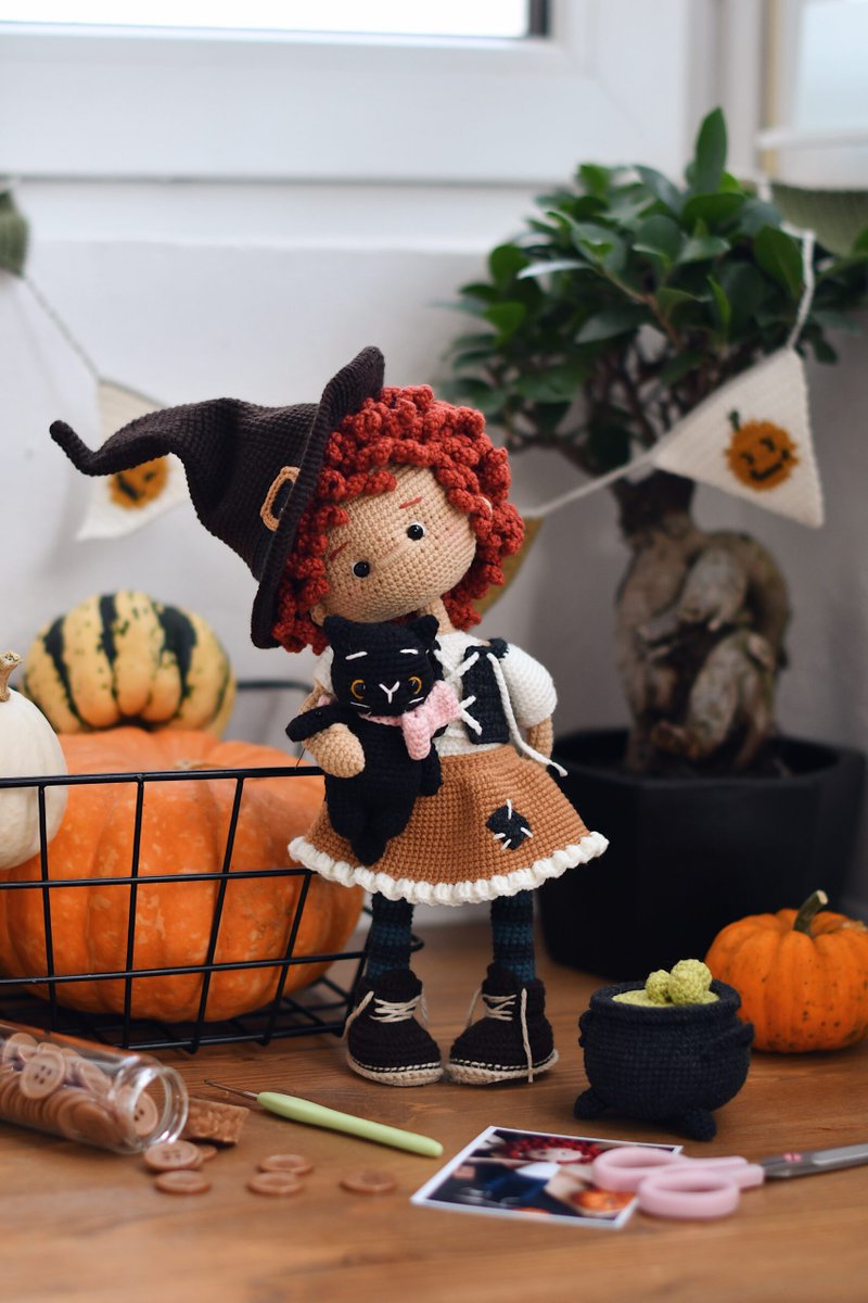 Amigurumi cute Halloween little witch Pumpkin
#handmade #dailydollshop #crochettoy #crochetdoll #crochet #toys #doll #christmasdecor #diygift #halloweendecor #christmas #amigurumipattern #Amigurumi #tutorials  #valentinesday #thanksgivingday #plushtoys #Halloween #witch #pumpkins