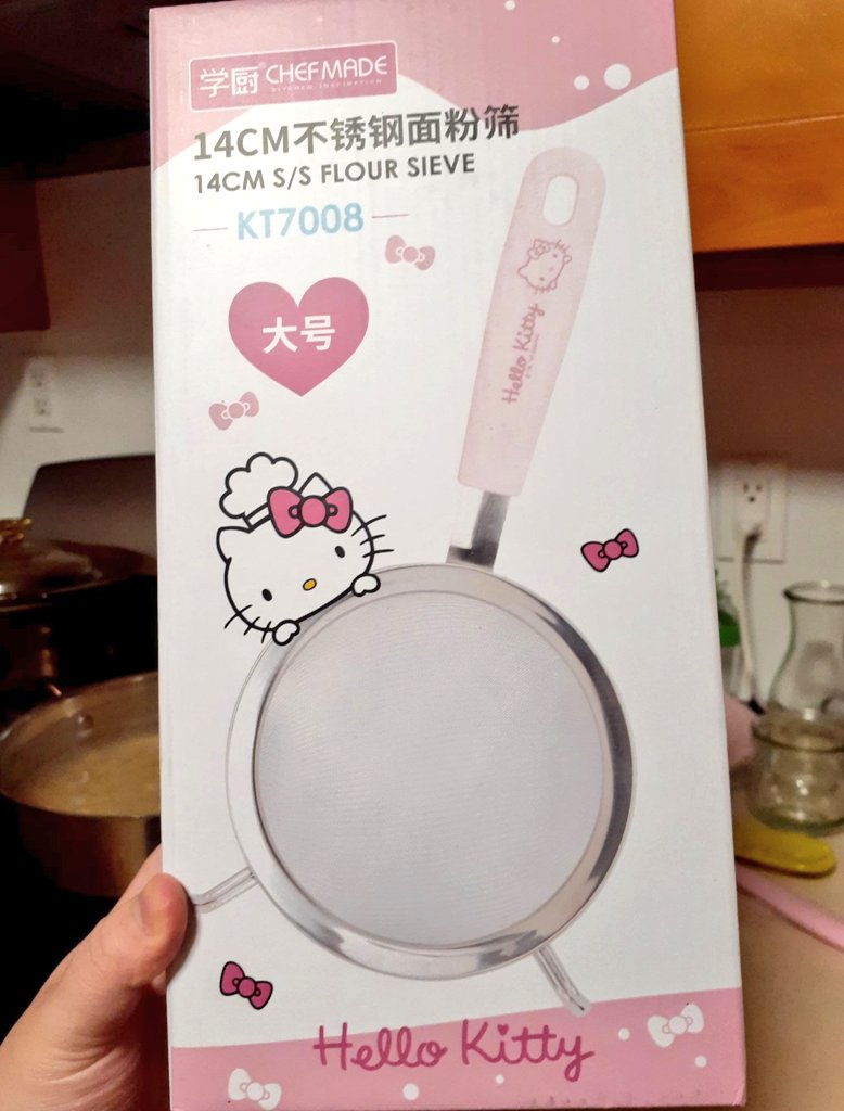 pinkprincessin1's tweet photo. Kawaii 'dorbs in pinkness for the Pink Princess Kitchen. ☺️
I most certainly do love @CHEFMADE_ Hello Kitty kitchen utensils. 🥰 
🌸👩🏻‍🍳🌸 
#chefmade #HelloKitty 
#prettyinpink #kawaii
#happinessishomemade https://t.co/UsjCdrufaE