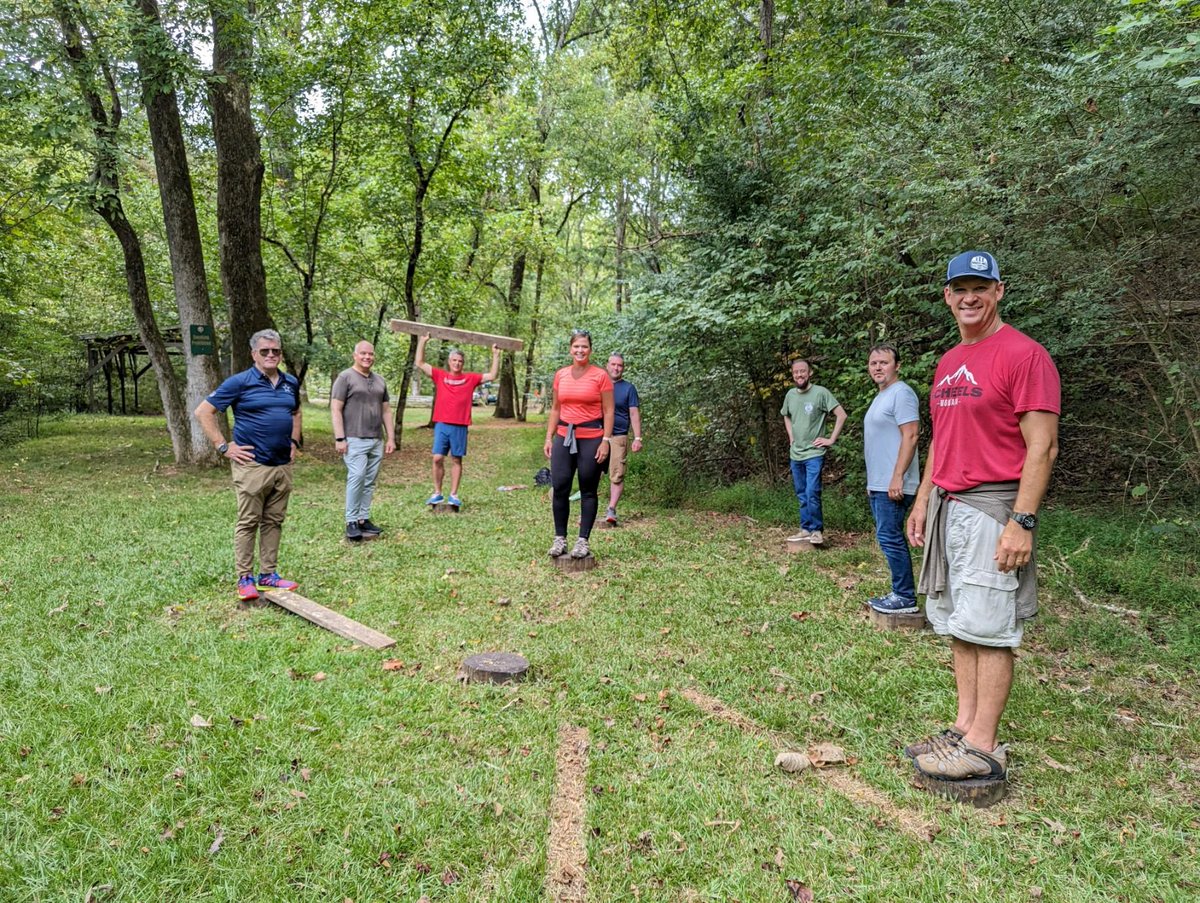SSSTriple_S's tweet photo. Members from a number of different Executive Development Program cohorts came together this week to participate in leadership and team building activities beyond the office. Getting to know each other as more than just professionals is what makes our Triple S family so strong 💪 https://t.co/X5zD0ekdVh