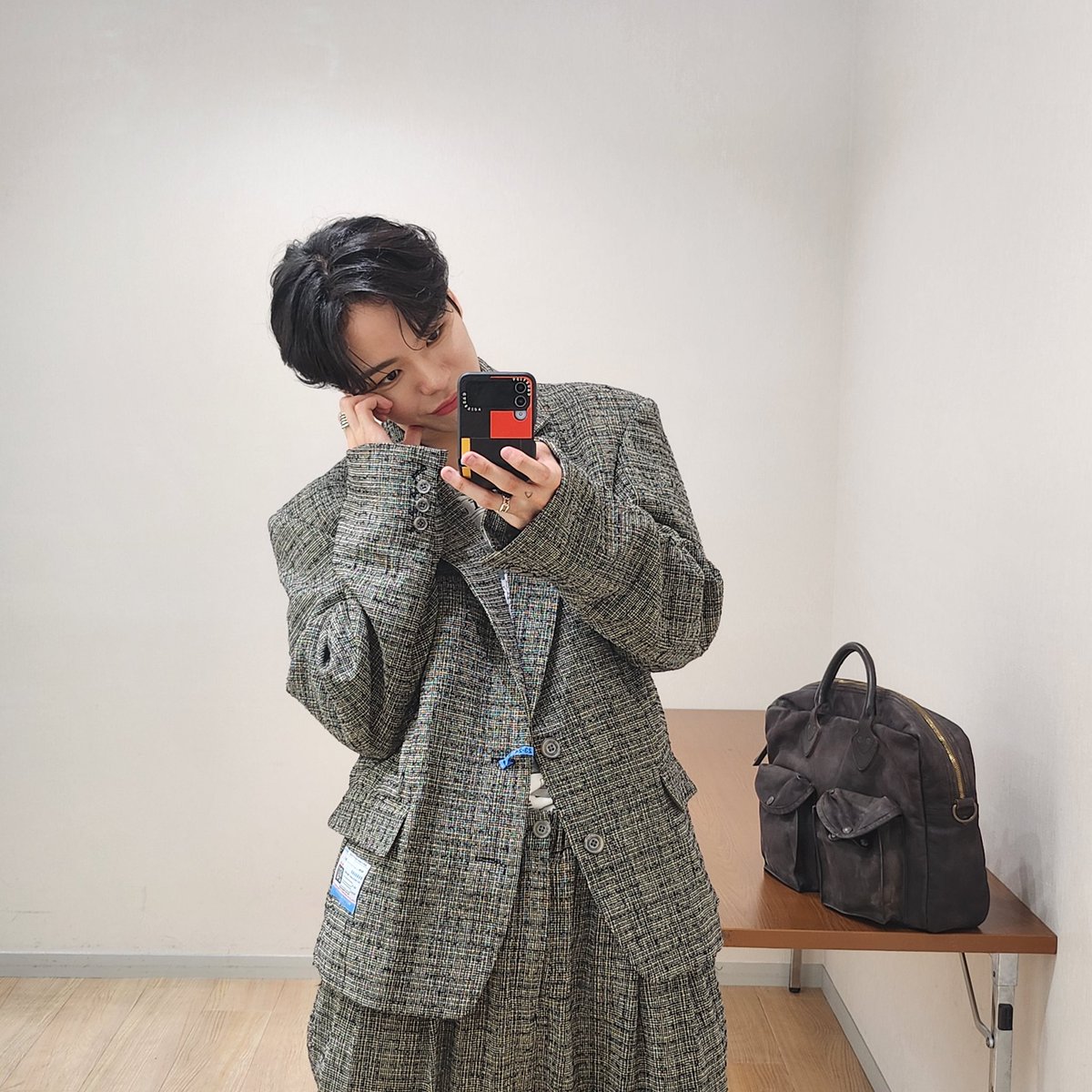 teuverse_id's tweet photo. [TRANS] 🦁
290923

Yuhu~ 😊

@treasuremembers https://t.co/1Z8B3ei7G4