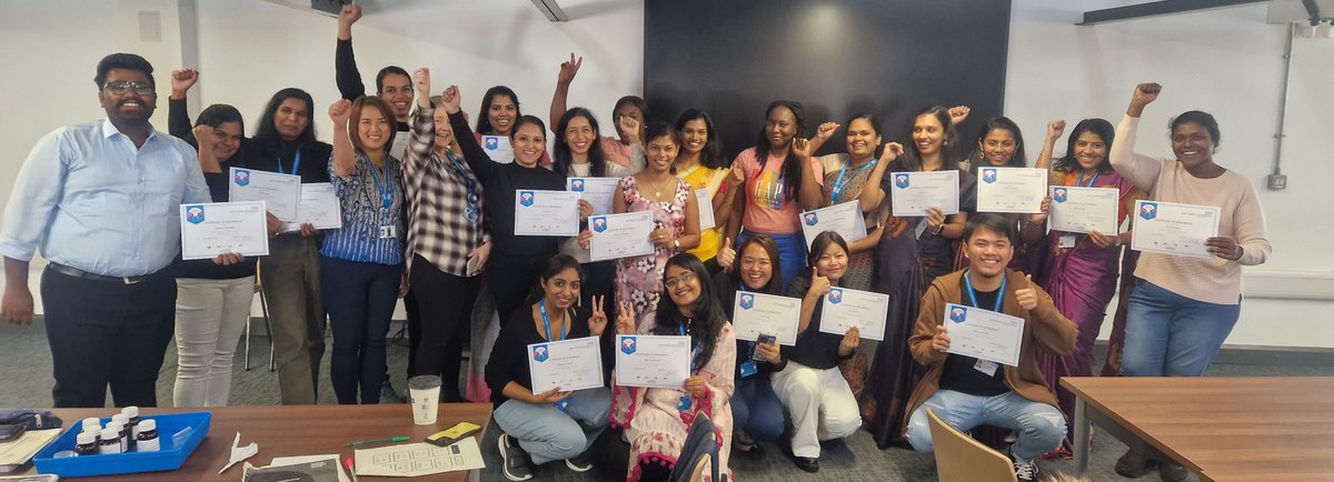 JohaneMcmullen's tweet photo. 🎉Congratulations to Cohort 11 on the completion of your 4 week OSCE Preperation Programme✨️It has been a pleasure to watch you learn and grow🌍We wish you the best of luck for your OSCE exam💙#TeamIEN @STSFTrust @HopeStXchange @LesleyCarlton4 https://t.co/MWlNGU4Wac